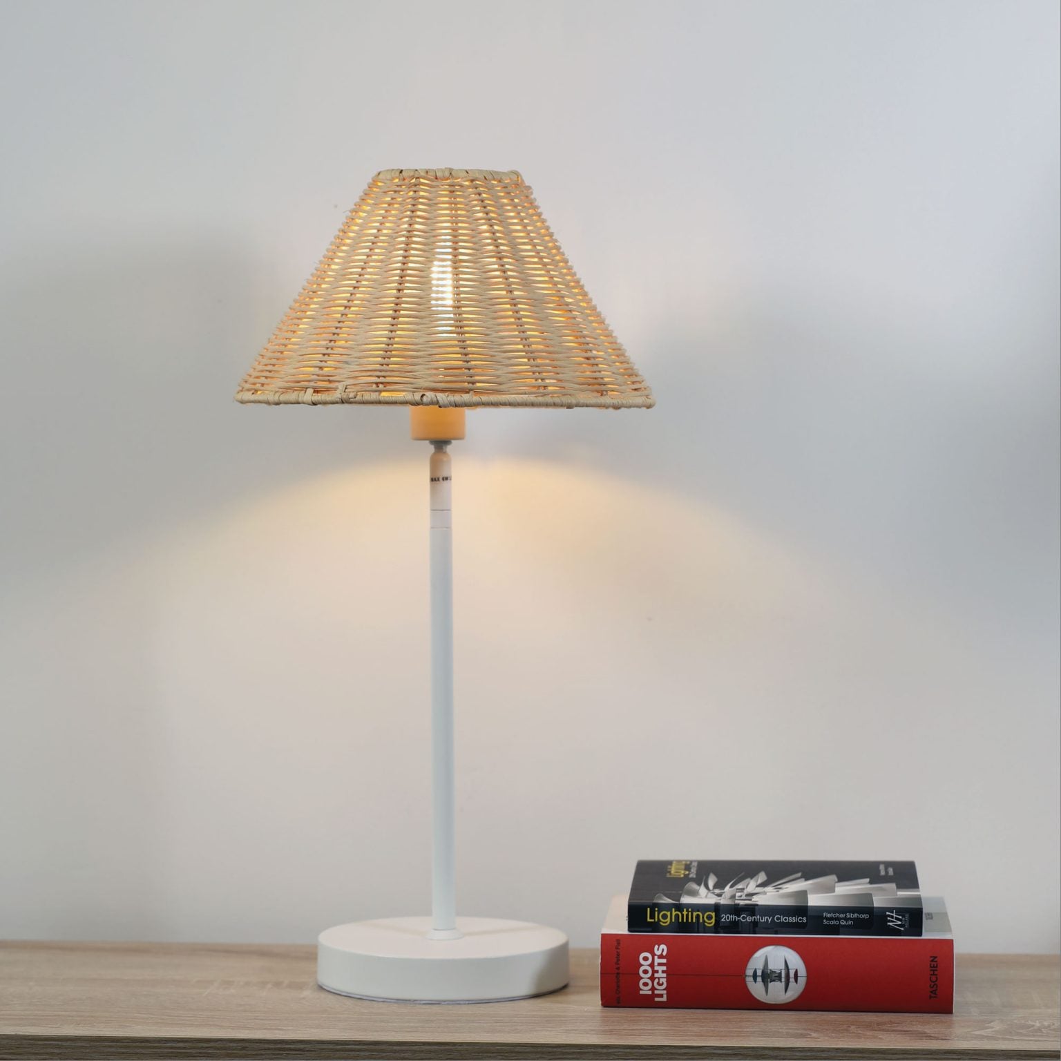 BELIZE TABLE Rattan Table Lamp